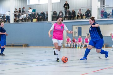 Bild 57 - F Loewinnen Hallen Cup